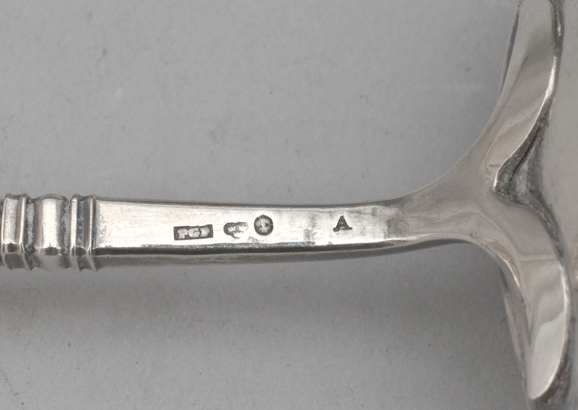 SOPPSLEV, silver, Per George Fröberg, Norrtälje. 1840-1892. Vikt ca 110 g.