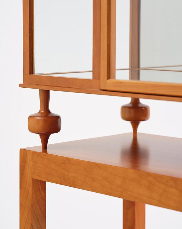 Josef Frank, a display cabinet model B 2077, Firma Svenskt Tenn, ca 2001.