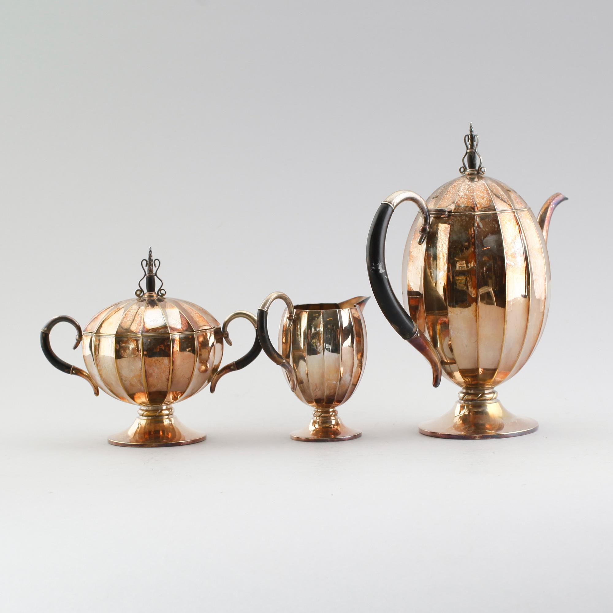 KAFFESERVIS, 3 delar, nysilver,  C.G Hallberg, 1900-talets första hälft.