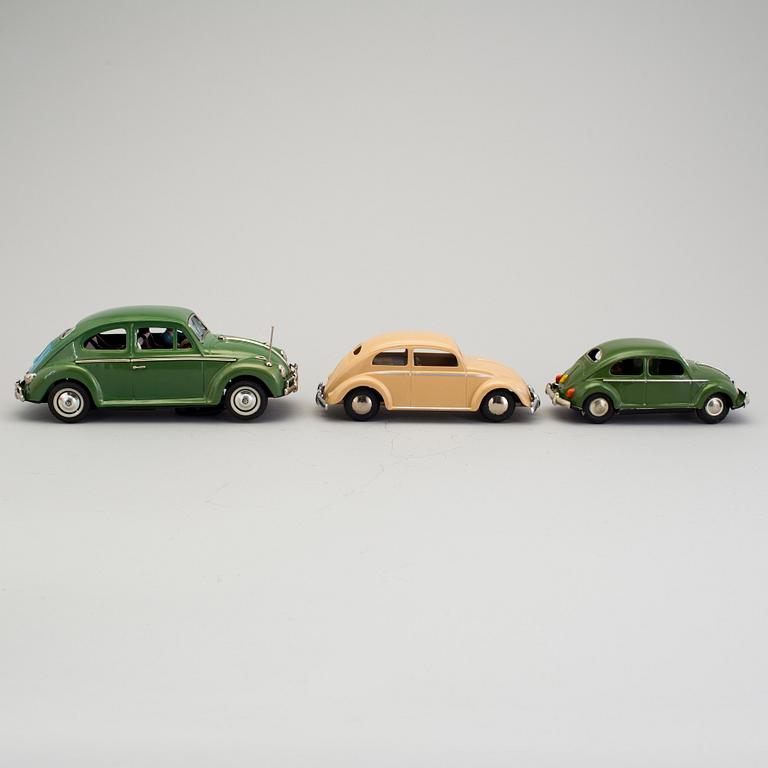 VOLKSWAGEN SEDAN, 3 stycken, bland annat Bandai och Arnold, 1950/60-tal.