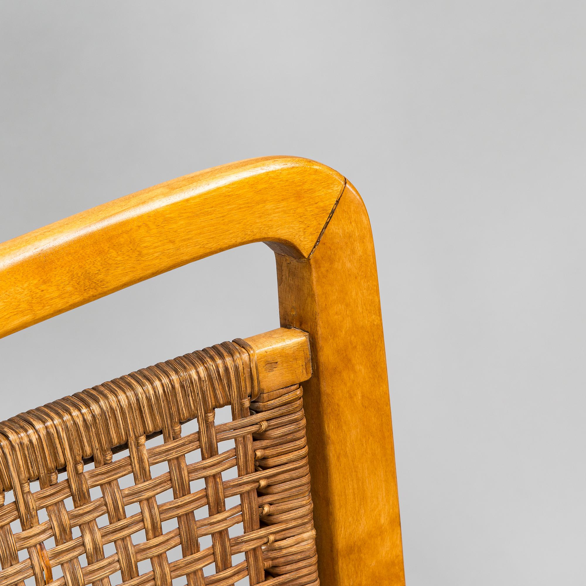 Werner West, karmstolar, ett par, "Motti", Kervo snickerifabrik.