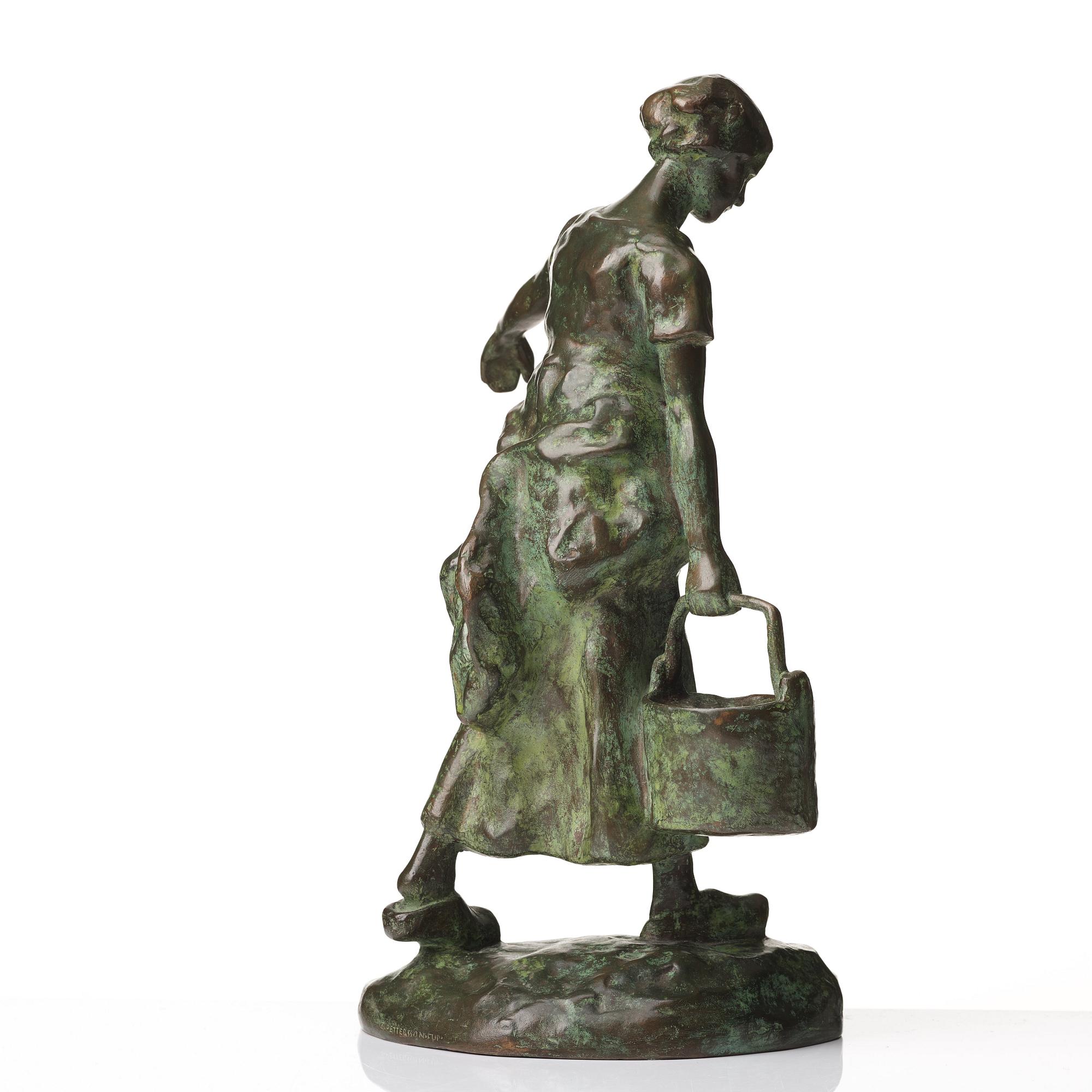 Ruth Milles, Girl with a water bucket ("Vattenbärerskan").
