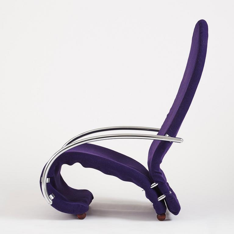 Verner Panton, a lounge chair, "modell H", system 1-2-3
Fritz Hansen, Denmark 1975.