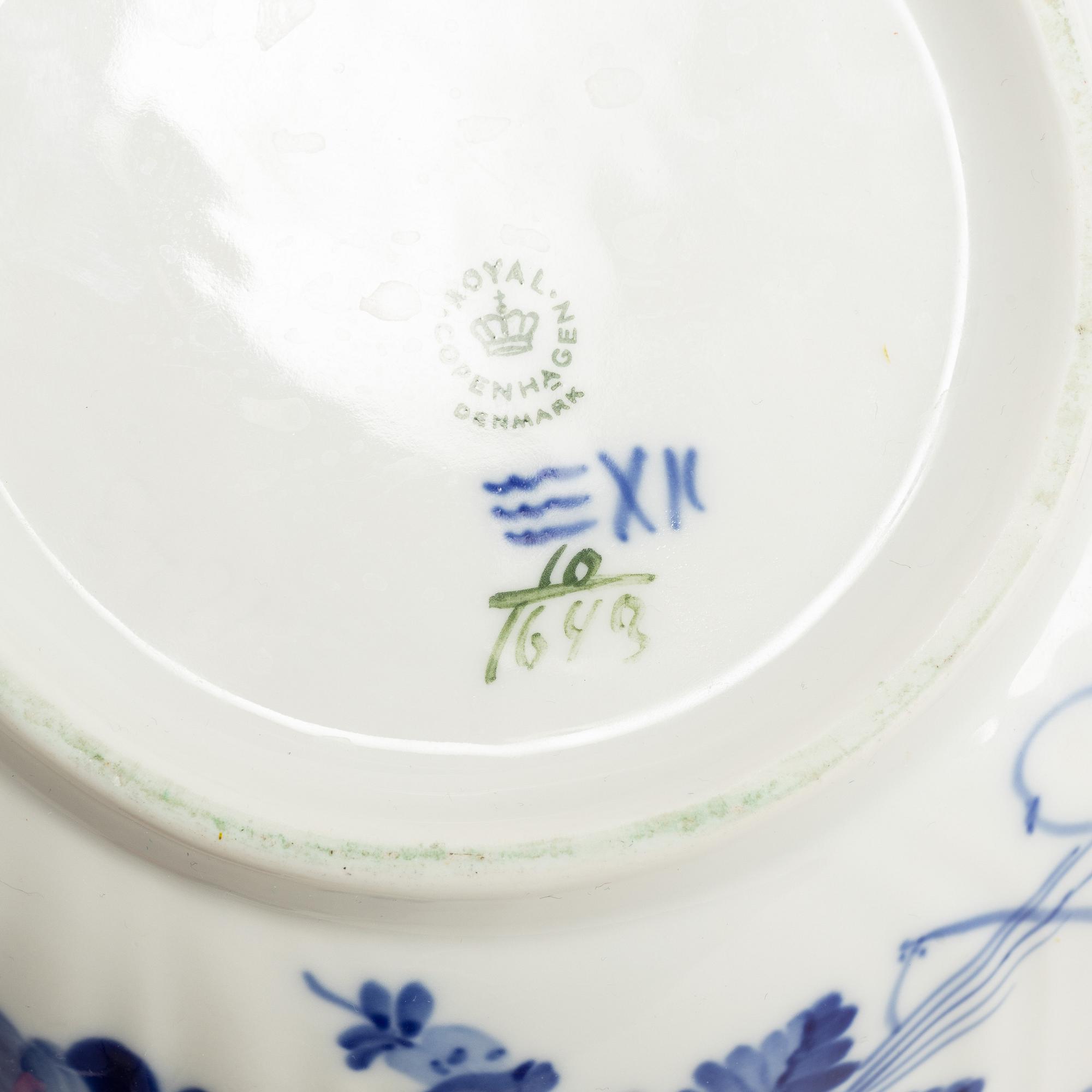 Royal Copenhagen, matservis, porslin, 38 delar, "Blå blomst", Danmark.