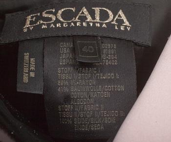 JACKA, Escada.