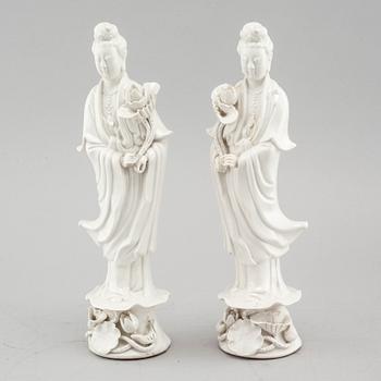 A pair of Chinese blanc de chine figurines, circa 1900.