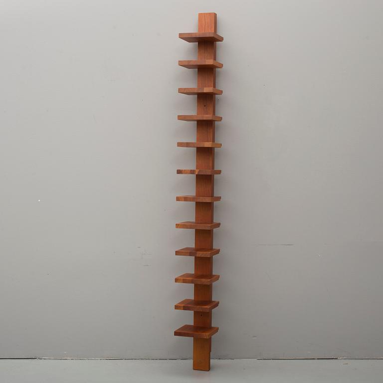 HYLLA, "Pilaster", John Kandell, Källemo, 1900/2000-tal.