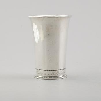 BÄGARE, silver, Borgila, Stockholm 1936. Vikt ca 207 gram.