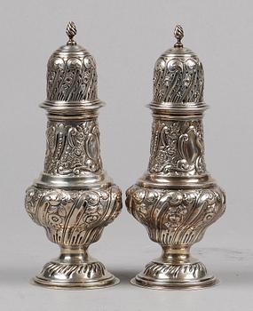 SOCKERRUSKOR, ett par, silver, rokokostil, Chester, England 1907.
