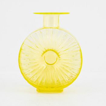 Helena Tynell, flaska, "Solflaskan" Riihimäen Lasi Oy. I produktion 1964-1974.