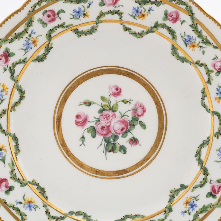 A porcelain plate (assiette unie), probably Sèvres, 1770's.