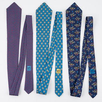 Hermès, three silk ties.