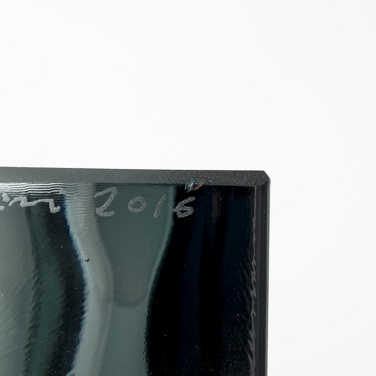 Markku Salo, veistos, "Kruununjalokivi", signeerattu Markku Salo, Nuutajärvi 2016.