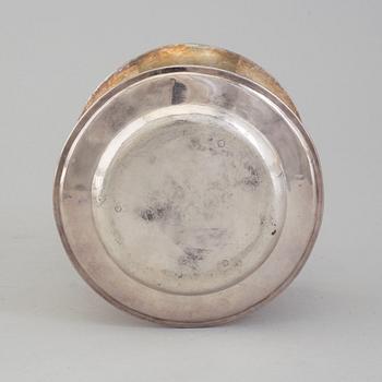 JOHAN GUSTAF ÅKERMAN, såsskål med fat, silver, Stockholm, 1820.