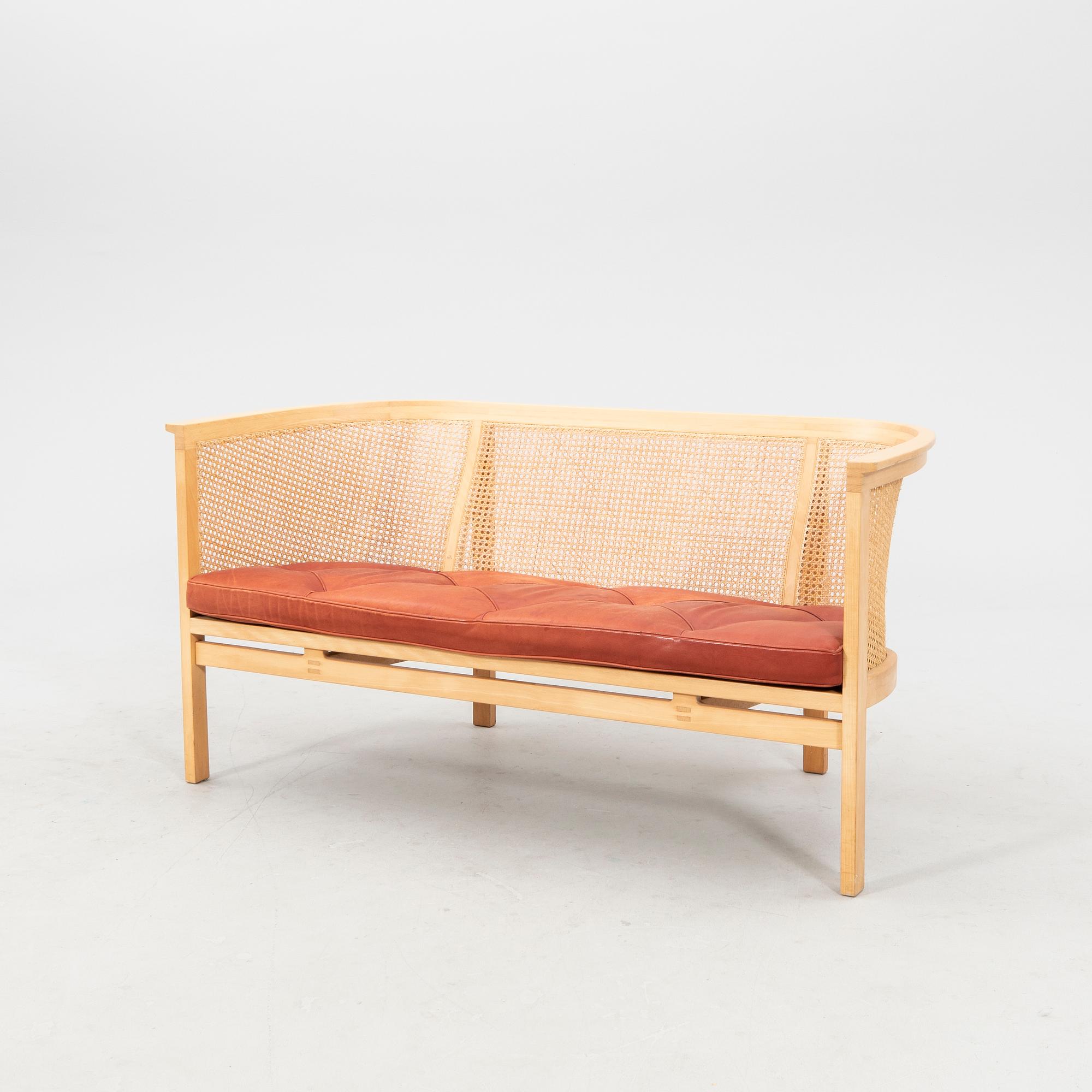 Rud Thygesen & Johnny Sörensen sofa and armchair "Kongeserien" late 20th century.