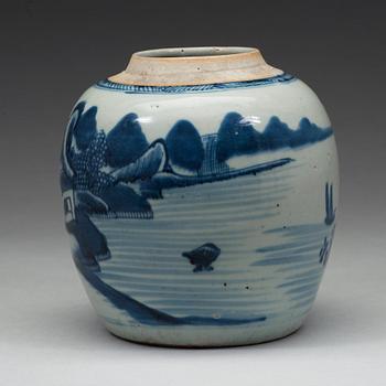 KRUKA, porslin, Qingdynastin, 1800-tal.