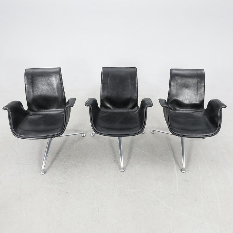 Preben Fabricius & Jörgen Kastholm. 2+1 "Tulip" armchairs, Knoll International.