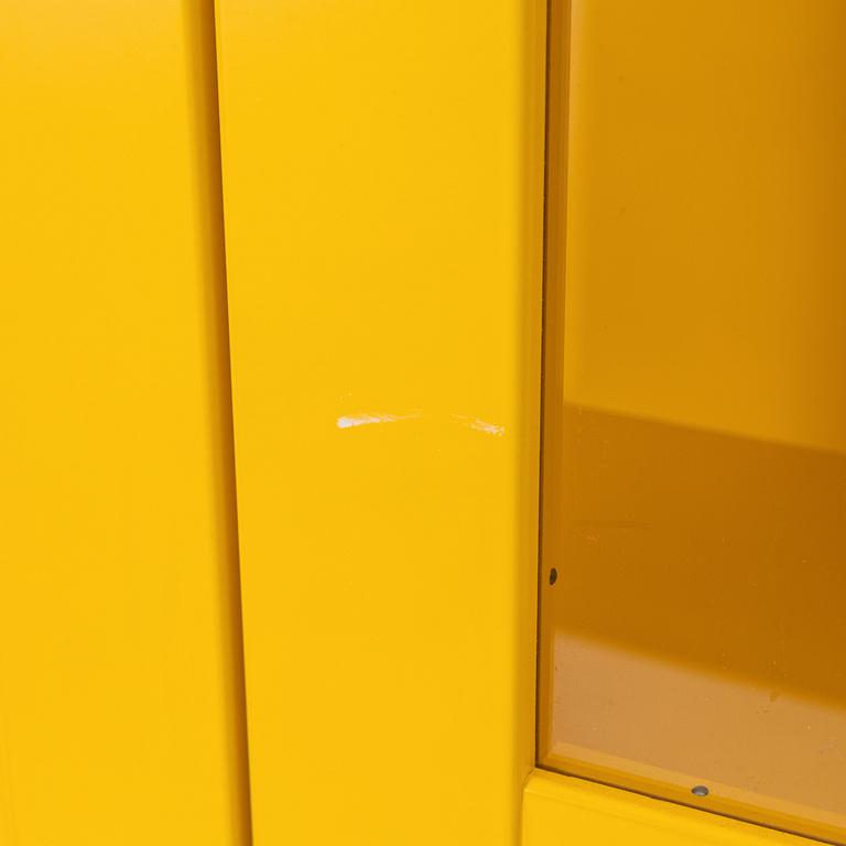 Mats Theselius, a "National Geographic" cabinet, Källemo, Sweden, post 1990.