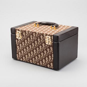 CHRISTIAN DIOR, beauty box.