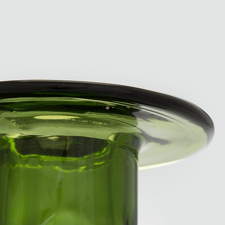 Helena Tynell, a 'Sun bottle' for Riihimäen Lasi Oy. In production 1964-1974.