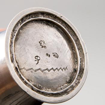 BÄGARE, silver, Petter Bernegau (verksam 1706-1757) Stockholm 1751. Vikt ca 97 g.
