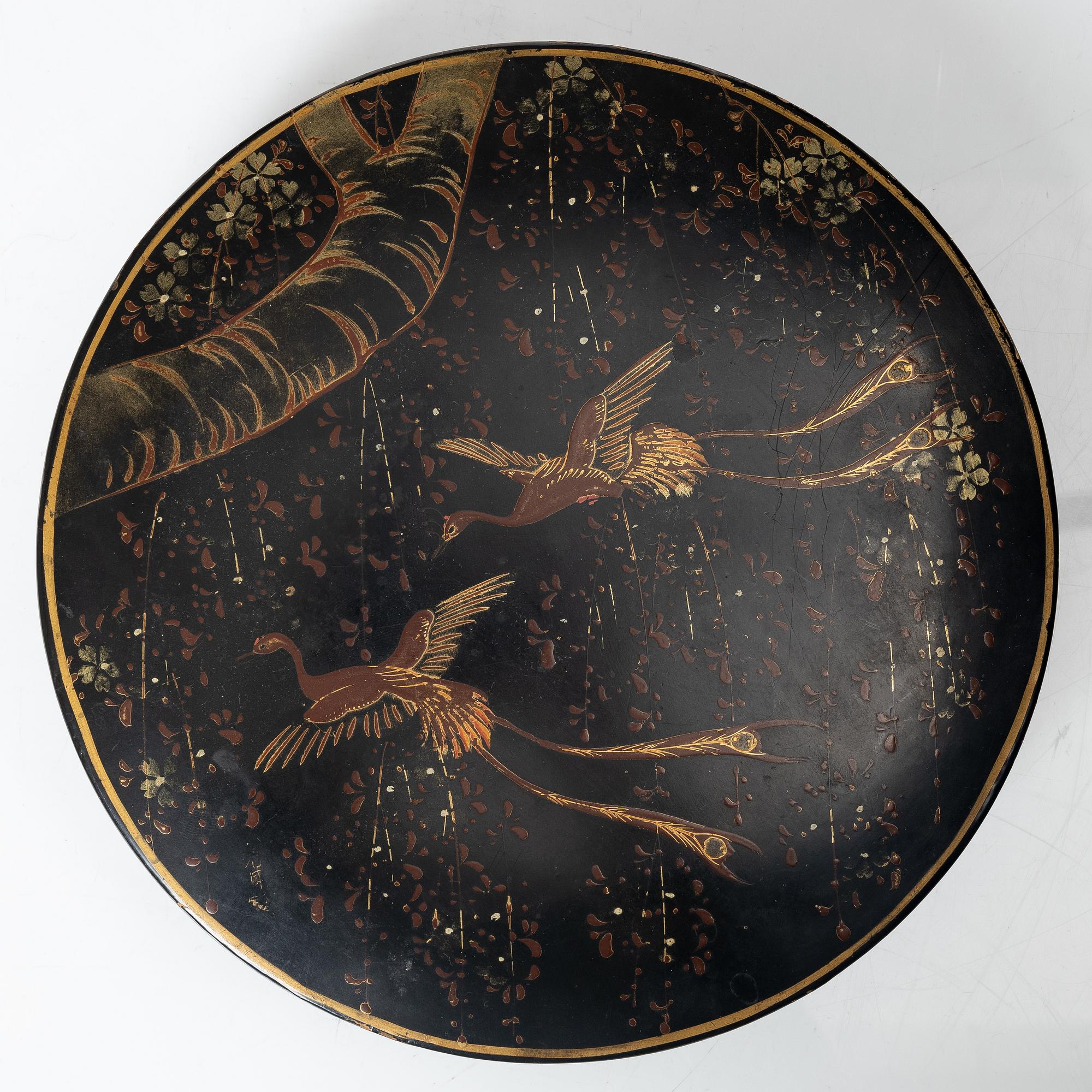 Kabaret i ask med lock, porslin och lack, Japan, tidigt 1900-tal.