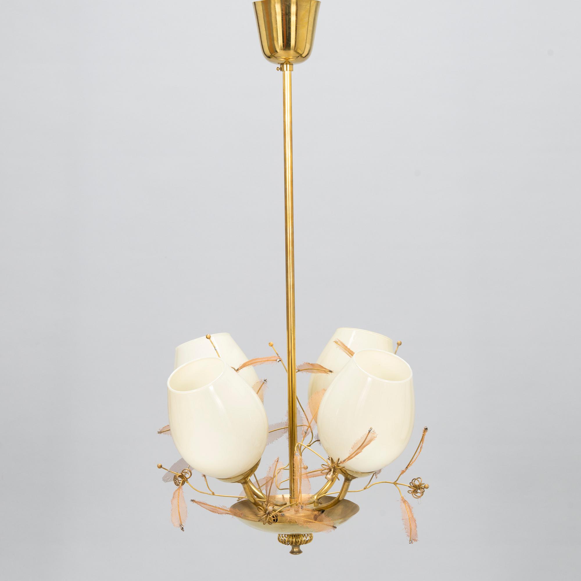 Taklampa, tillverkare V. Soini Oy, 1900-talets mitt.