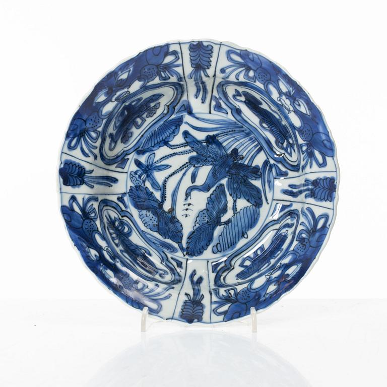 A Chinese blue and white porcelain bowl, 17th century.