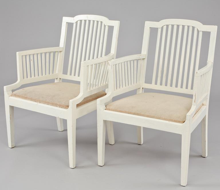 KARMSTOLAR, ett par, 1910-tal.