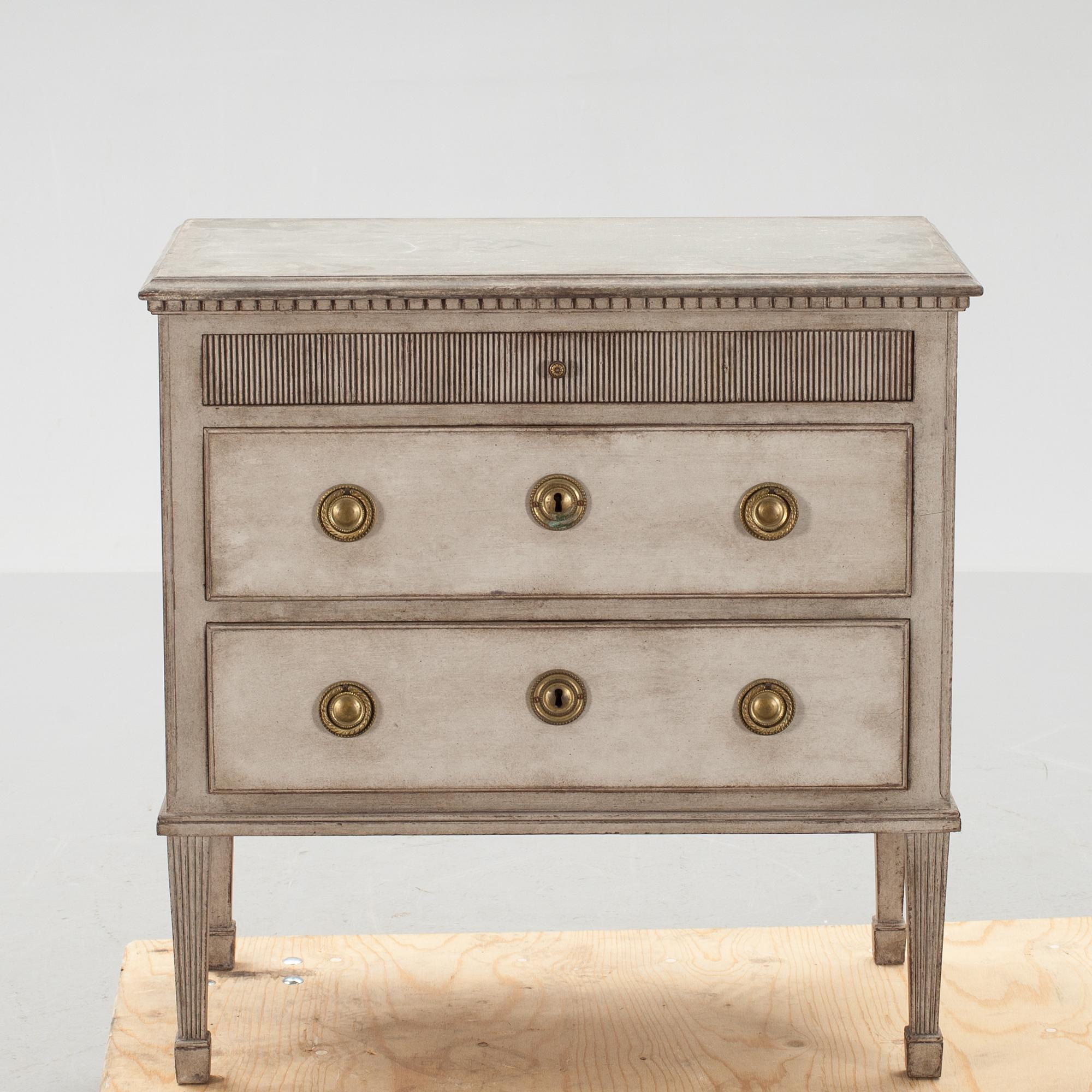 BYRÅ, Louis XVI-stil, 1900-talets början.