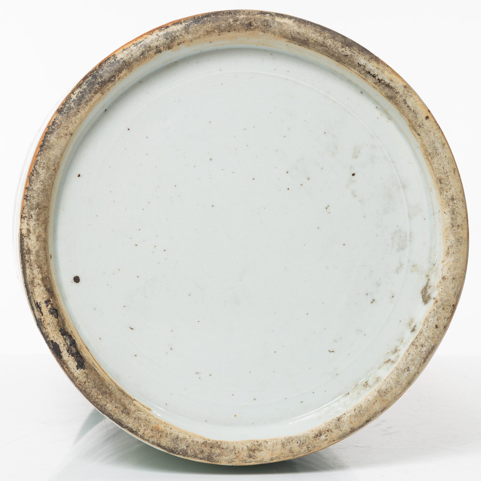 Vas, porslin, Kina, Qingydnastin, 1800-tal.