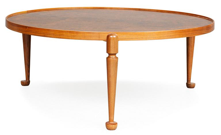 A Josef Frank sofa table, model 2139, Firma Svenskt Tenn.