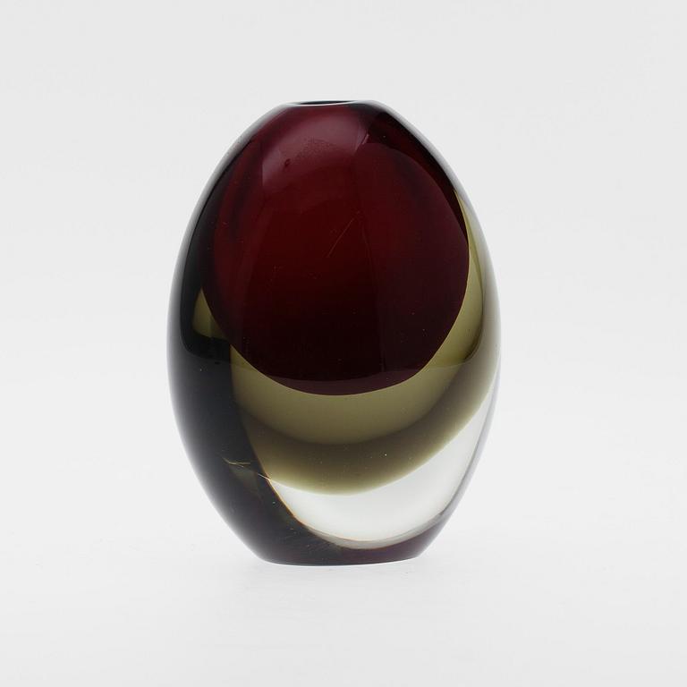 VAS, glas, modell 240, signerad K. Franck Nuutajärvi Notsjö -58.