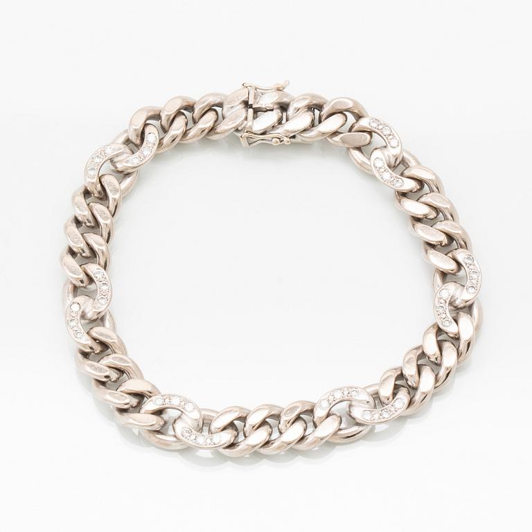 Armband pansarlänk 18K vitguld och briljanter ca 0,72 ct Hellströms guld 2003.