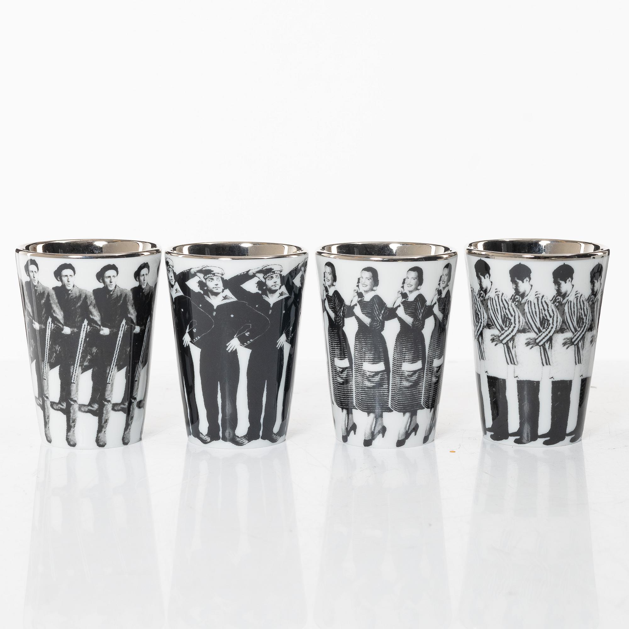 Åsa Lindström, snapsglas 8 st, porslin, Rörstrand, 2000-tal.