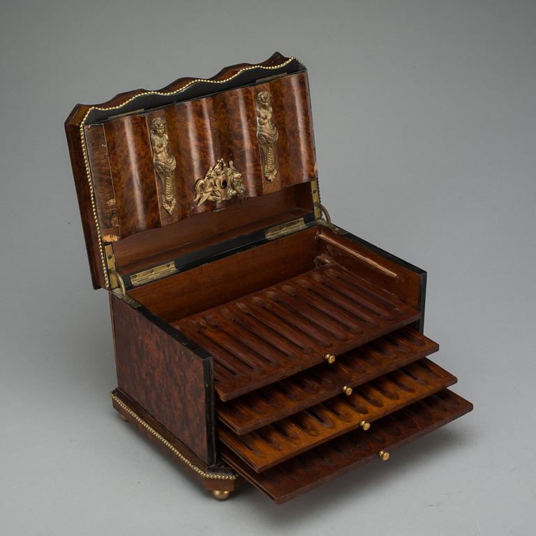 HUMIDOR. 1800-talets andra hälft.