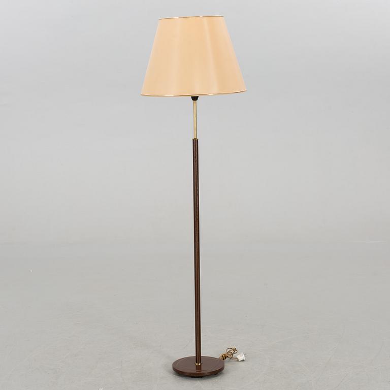 A FLOOR LAMP, second half of the 20th century.