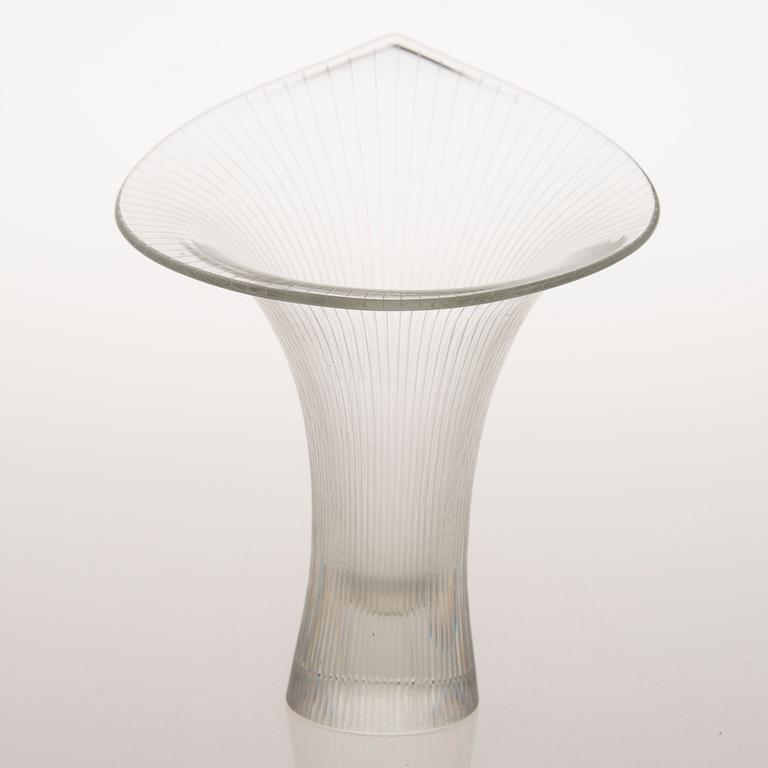 Tapio Wirkkala, A KANTARELLI GLASS VASE, signed Tapio Wirkkala Iittala -54.