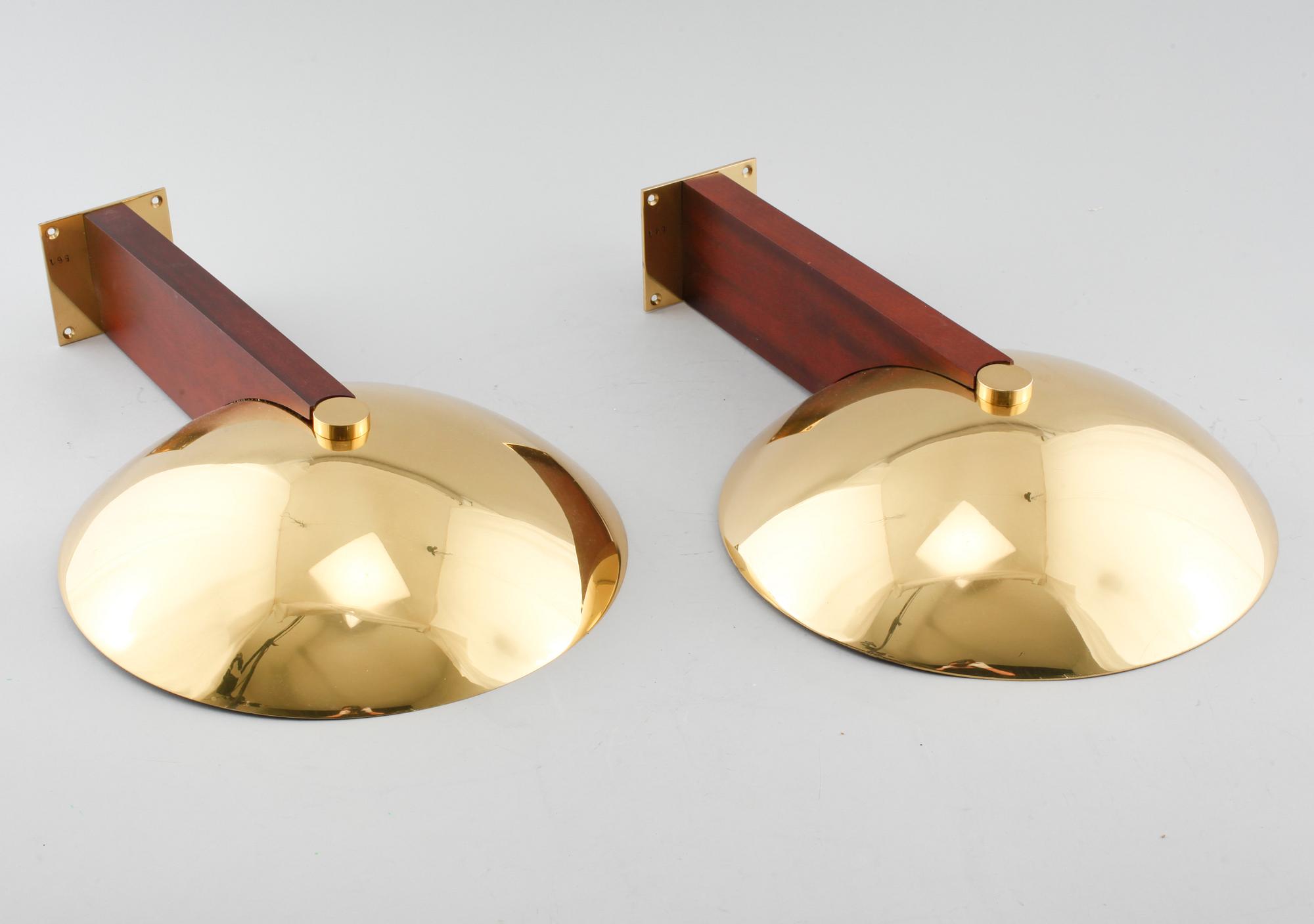 A pair of wall lamps, Tecnolumen, Germany, second half of the 20th century.