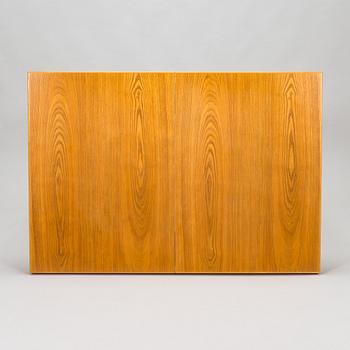 Alvar Aalto, , A mid-20th-century '92' dinner table, O.Y. Huonekalu- ja Rakennustyötehdas A.B. Finland.