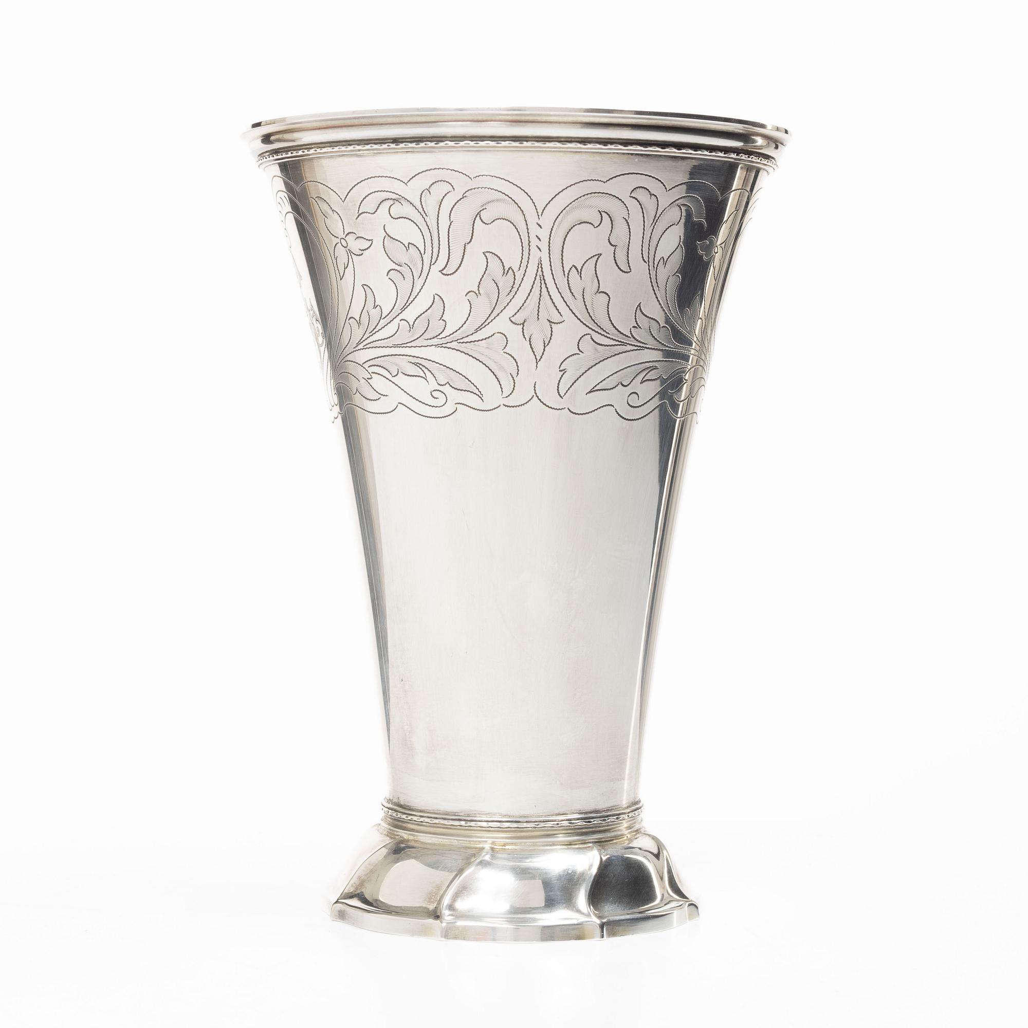 GAB, a silver beaker, Stockholm, 1947.