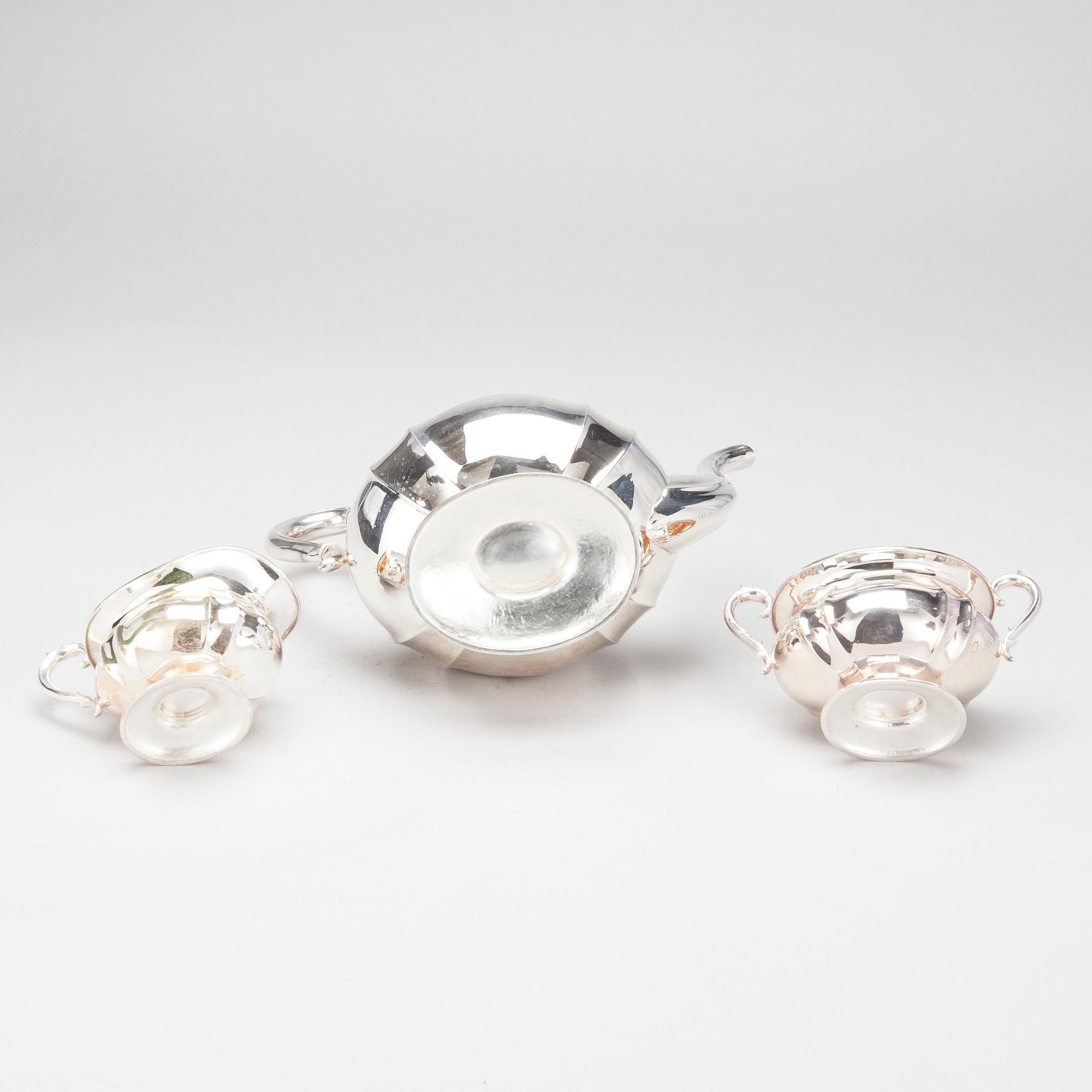 KAFFESERVIS, 3 delar, silver, Hopeakeskus Oy, Tavastehus 1967-68. Totalvikt ca 965 g.