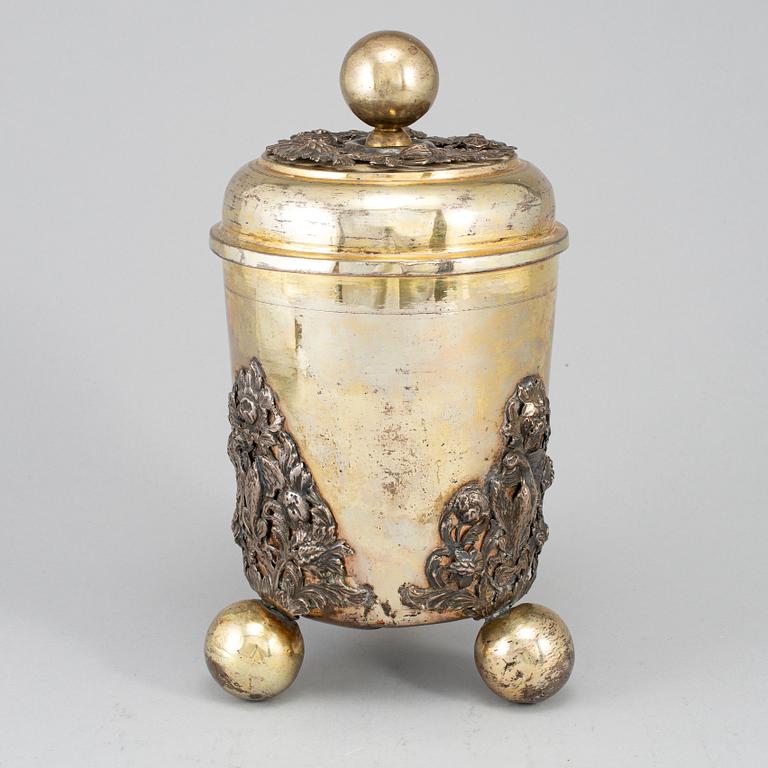 A German late 17th century parcel-gilt silver beaker and cover, mark of Joh.Paul Schmidt, Leipzig 1692-1694.