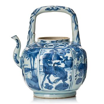 1021. A blue and white wine pot, Ming dynasty, Wanli (1572-1620).