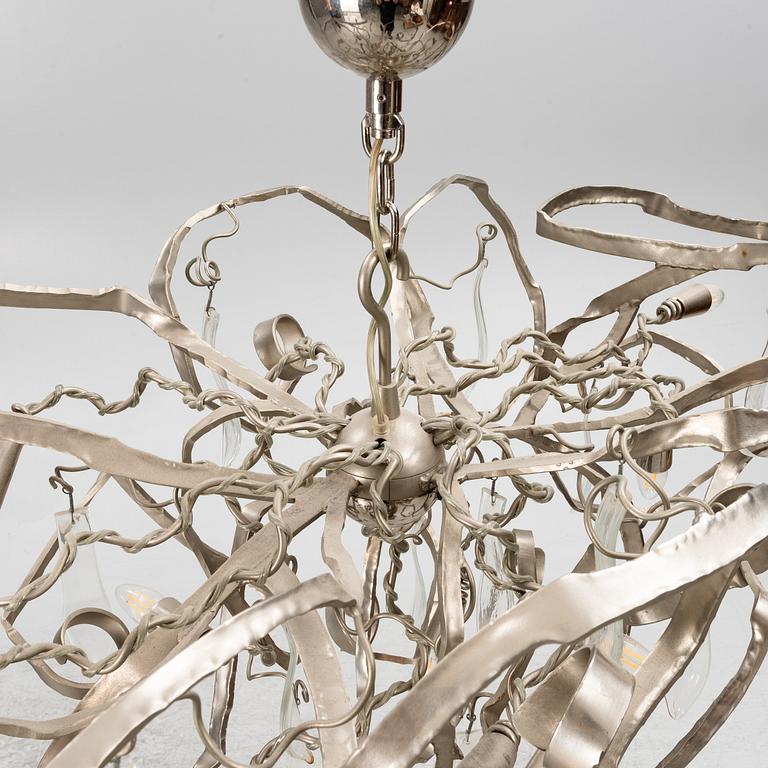 William Brand & Annet van Egmond, a 'Delphinium' chandelier, Brand van Egmond, Netherlands, 21st Century.