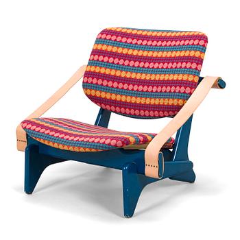Olof Ottelin, a 1960's 'Jumbo' armchair nr 174, for Keravan Puusepäntehdas, Stockmann.