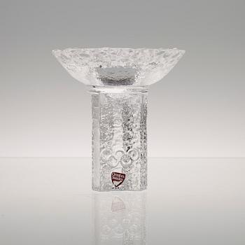 LJUSSTAKE, glas, "Olympiska elden" Orrefors, och DUK, OS-motiv, Helsingfors.