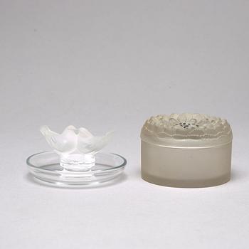 RENE LALIQUE, a cast glass box "Dahlia" and a dish "Deux Colombes", France, post 1951.