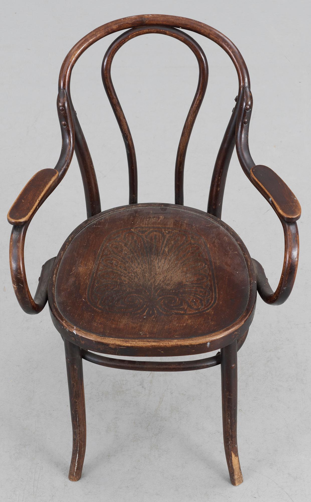 KARMSTOL, etikettmärkt Kohn, tidigt 1900-tal.