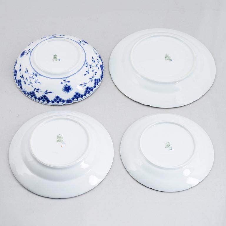 A 36-piece "Summerfugl"  porcelain dinner service, Bing & Grøndahl, Denmark.